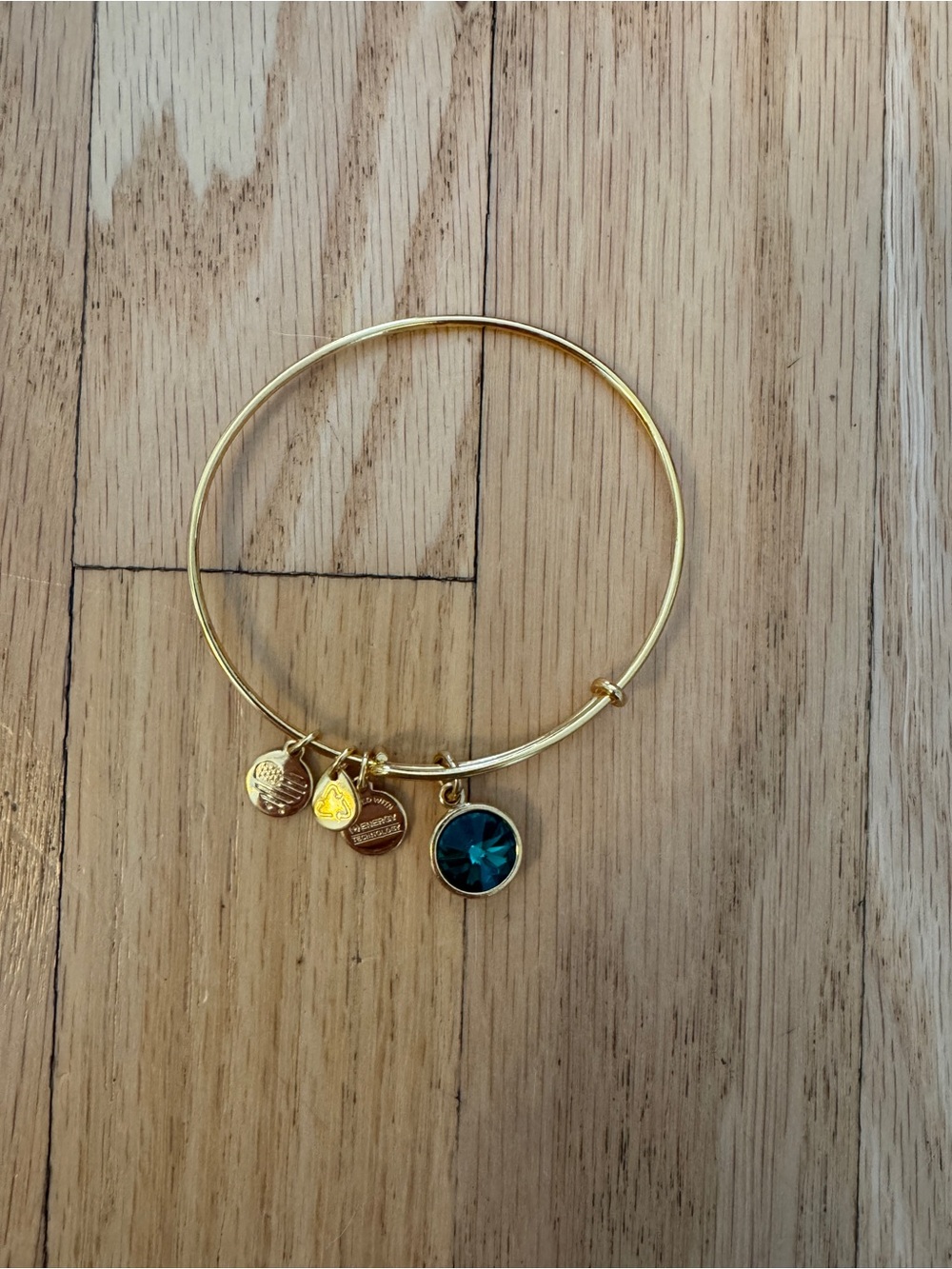 Alex & Ani Emerald Green Bracelet, gold bangle style. May birthstone.